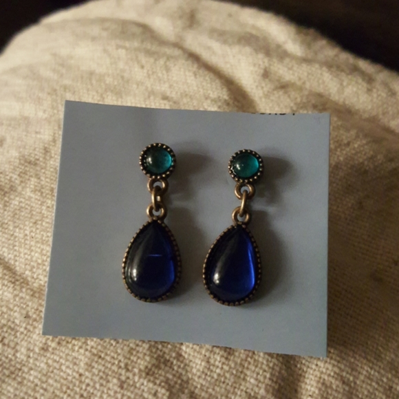 Blue Pear shape gem stone turquise gem earrings - Picture 1 of 3